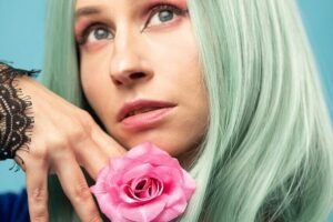 portrait, beauty, young woman, rose, beautiful, model, makeup, sight, pretty, rose flower, hair, person, femininity, green hair, the roots, barber, style, stylist, eyes